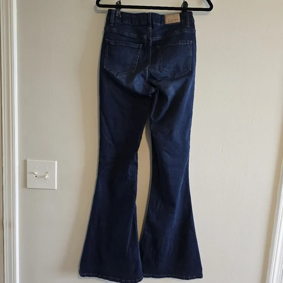 BKE Flared Blue Jeans 24 - Picture 4 of 7